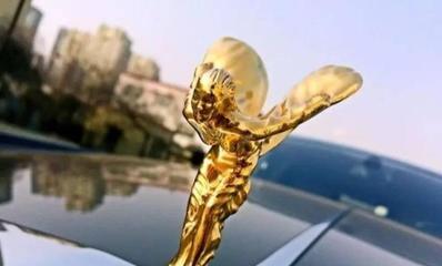 你只知勞斯萊斯的小金人價值24萬, 卻不了解這個比它貴兩倍!